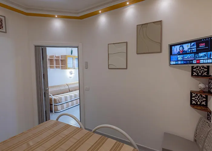 Ranieri Apartahotel 4*